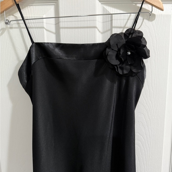 VTG Jessica Howard Black Slip Dress Spaghetti Strap High Low Removable Flower 🖤 - Picture 3 of 6